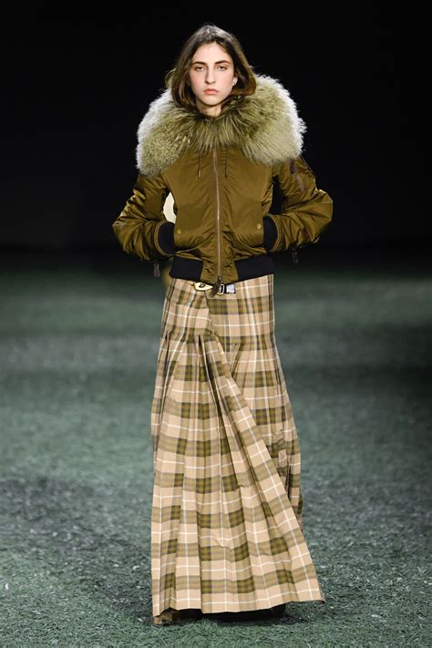 corriere burberry|burberry fashion show.